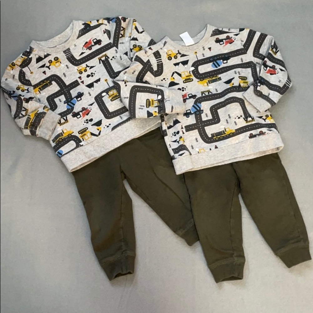 👶🏻👶🏻 Carter’s outfit for twins👶🏻👶🏻